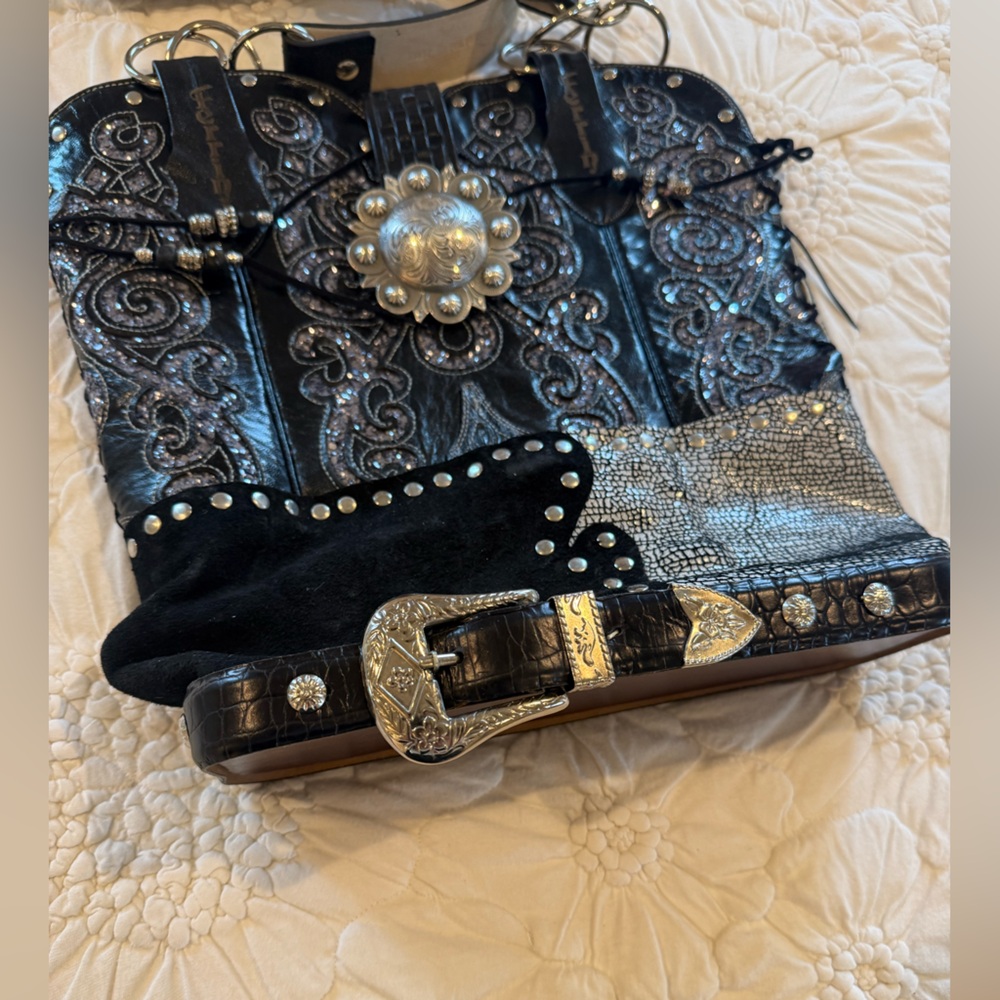 Rhinestone Leather Purse - Picture 4 of 11